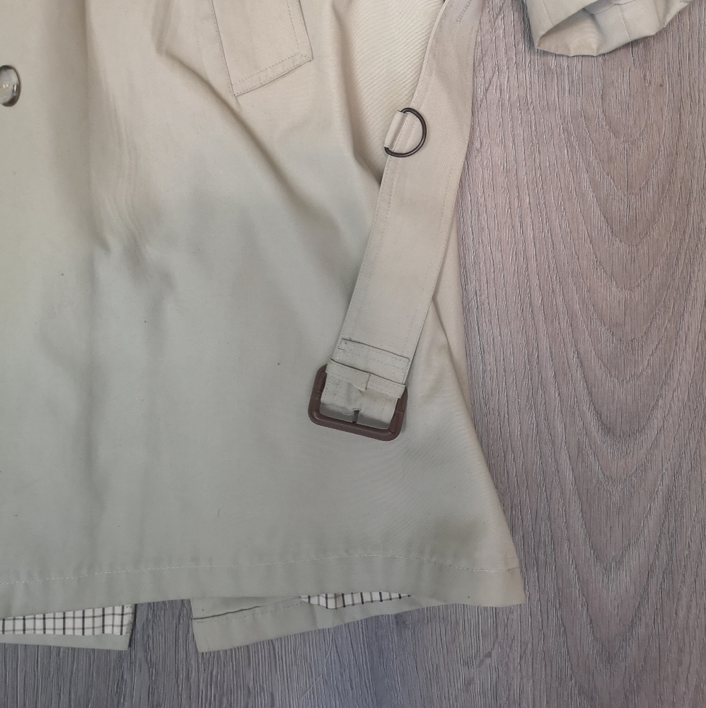 Vintage London Fog Gender Neutral Trench Coat - Picture 4 of 6